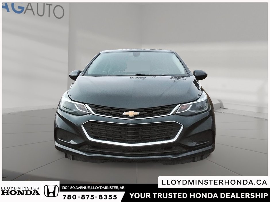 2018 Chevrolet Cruze LT Turbo-1