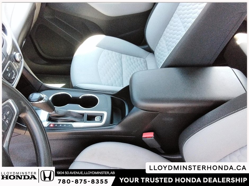 2020 Chevrolet Equinox LS-12