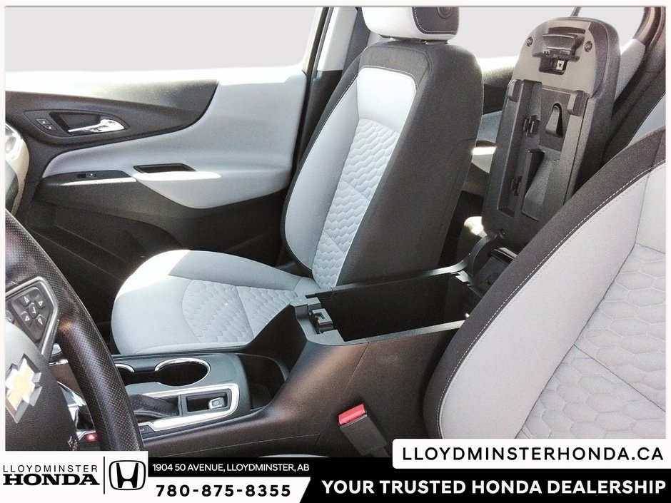 2020 Chevrolet Equinox LS-13