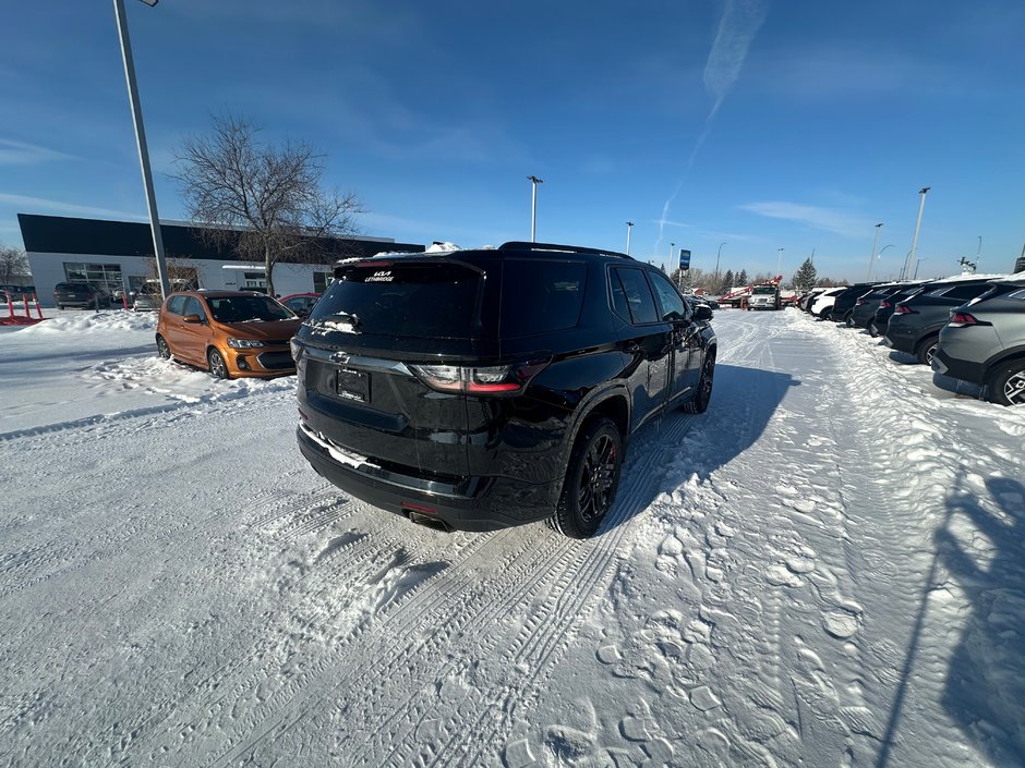 2021 Chevrolet Traverse Premier-3