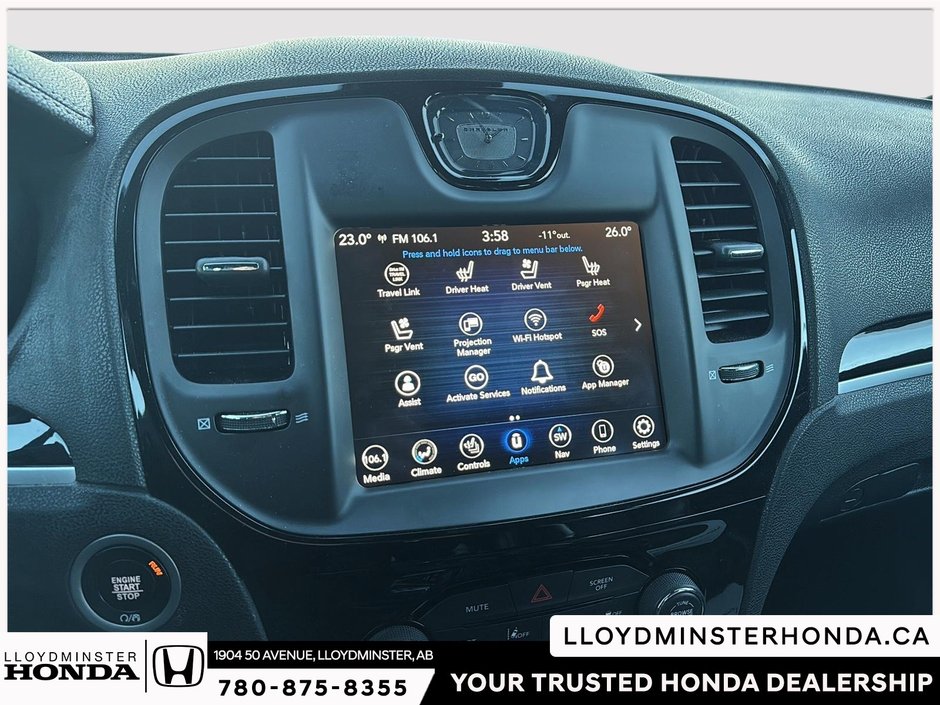 2023 Chrysler 300 S-24