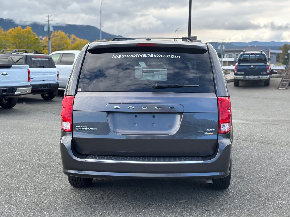 2017 Dodge Grand Caravan SXT-5