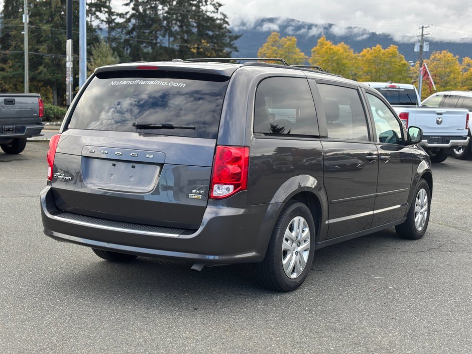 2017 Dodge Grand Caravan SXT-6