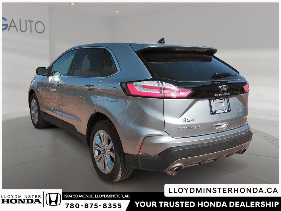 2023 Ford Edge Titanium-2