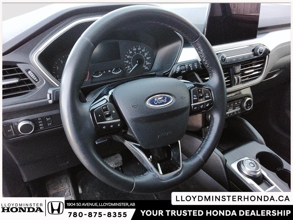2023 Ford Escape Platinum-16