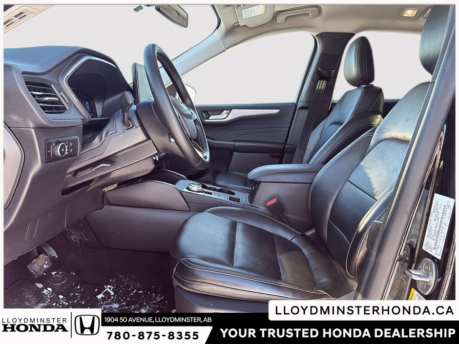 2025 Ford Escape Platinum-8