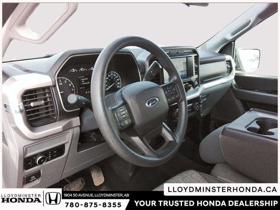 2023 Ford F-150 XLT-19