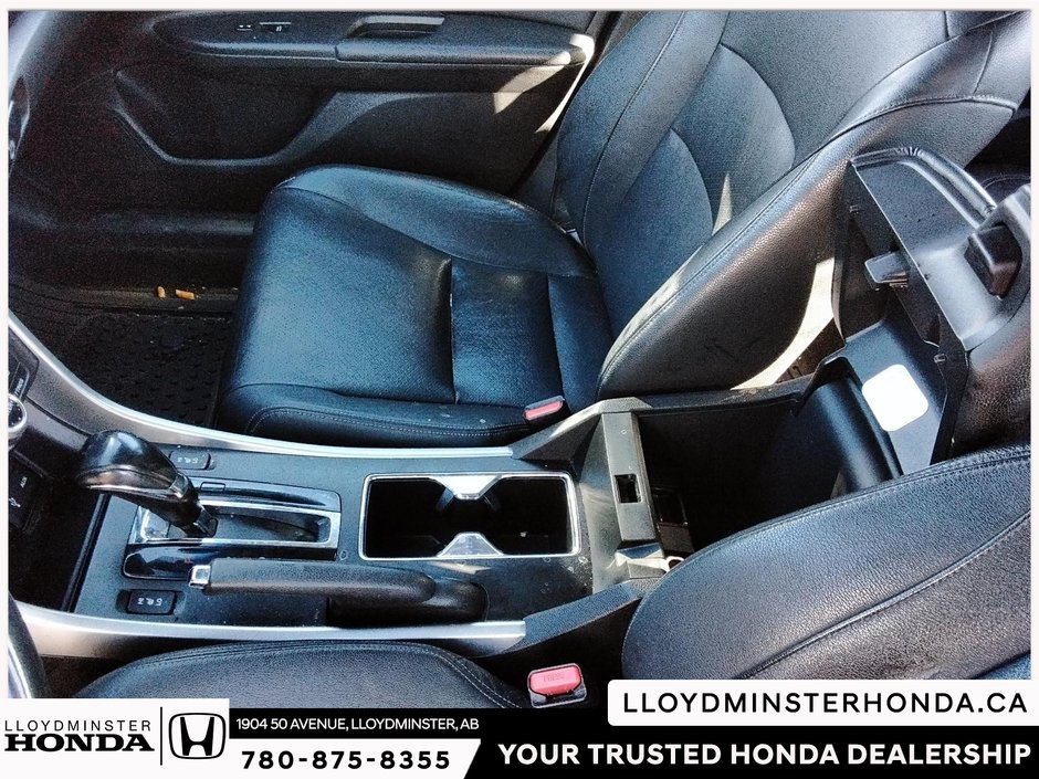 2014 Honda Accord Touring-11