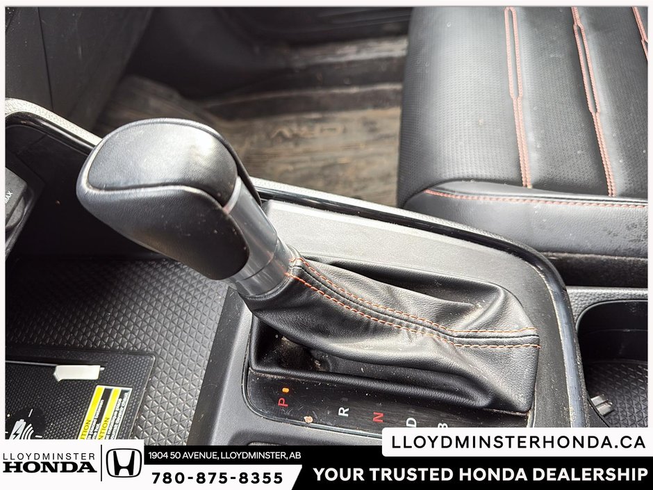 2024 Honda CR-V Hybrid Touring-15