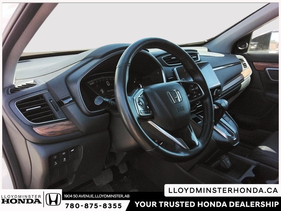 2017 Honda CR-V Touring-16