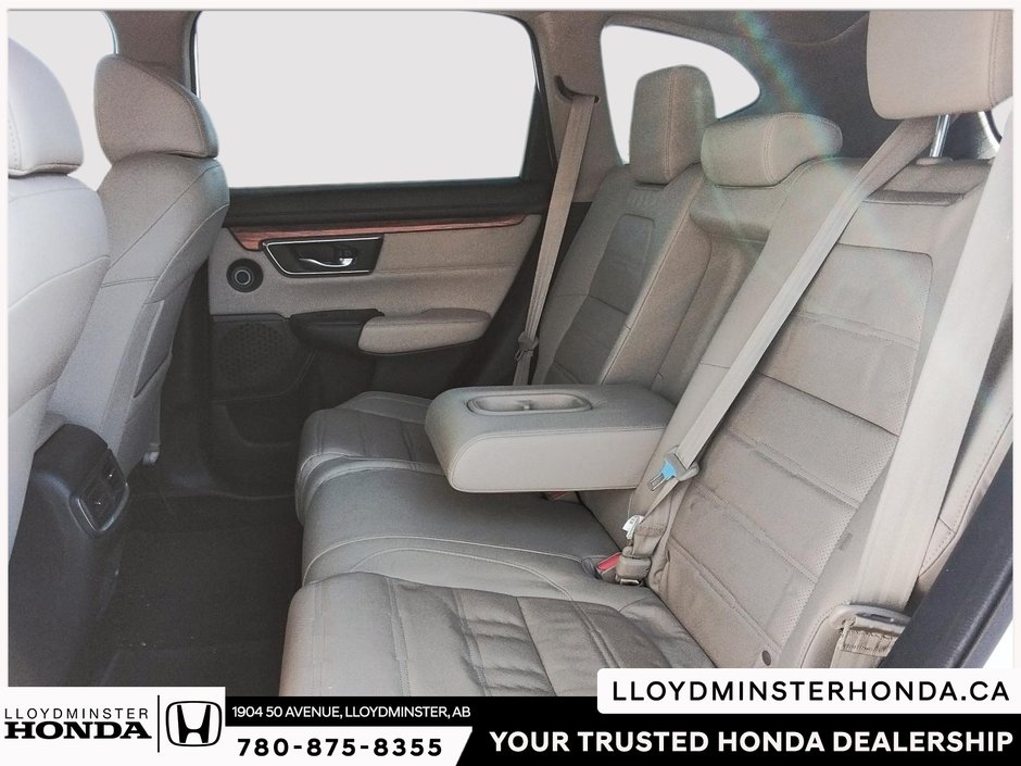2019 Honda CR-V Touring-9