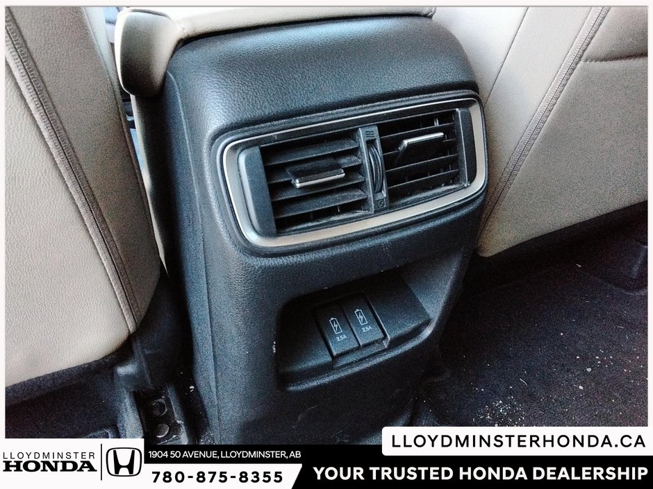 2019 Honda CR-V Touring-10