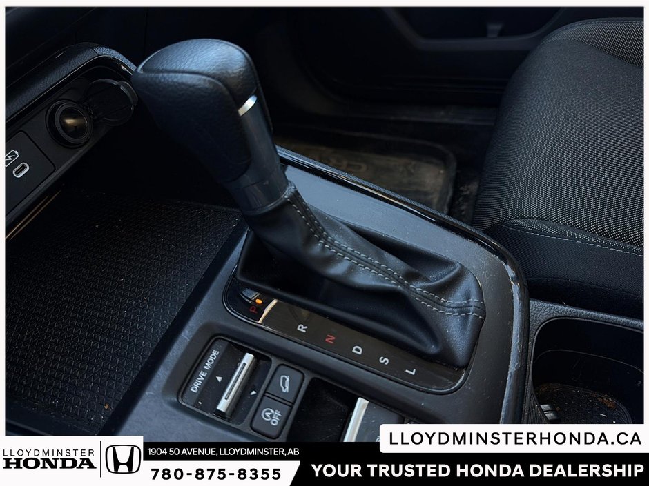 2025 Honda CR-V LX-17