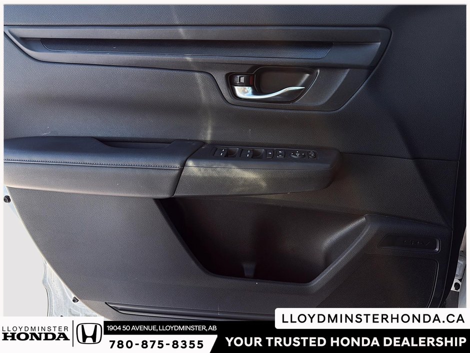 2025 Honda CR-V LX-12