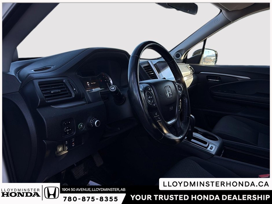 2018 Honda Ridgeline Sport-16