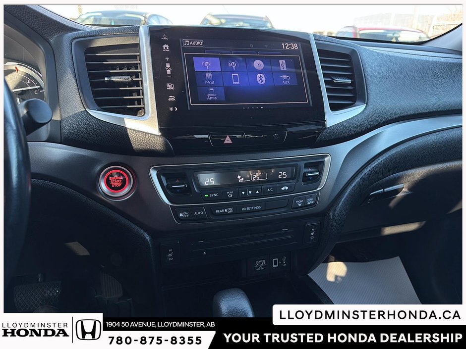 2018 Honda Ridgeline Sport-19