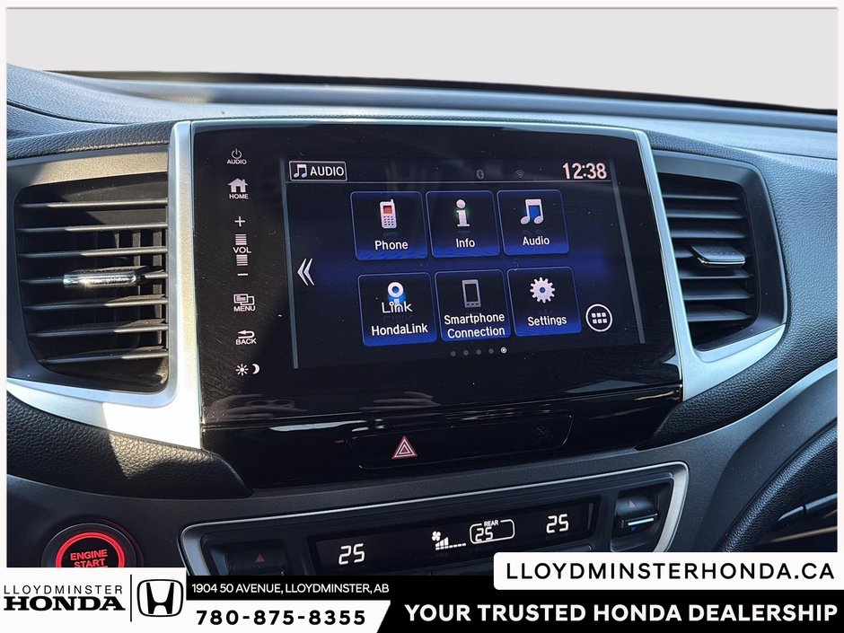 2018 Honda Ridgeline Sport-23