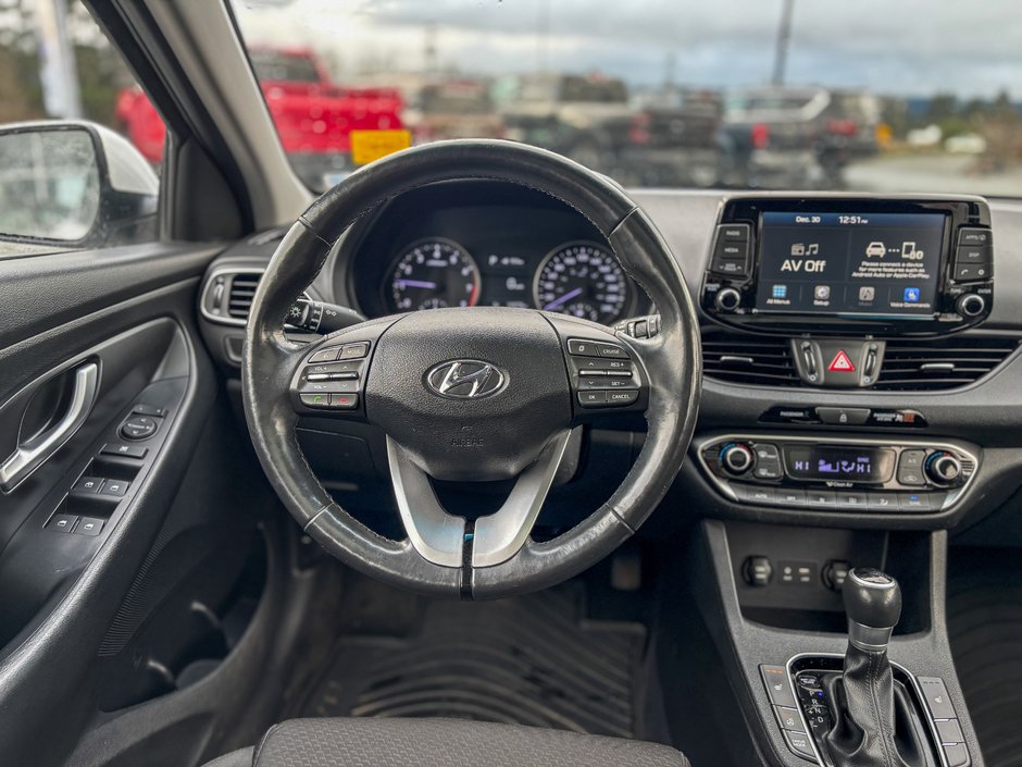 2018 Hyundai Elantra GT GLS-11