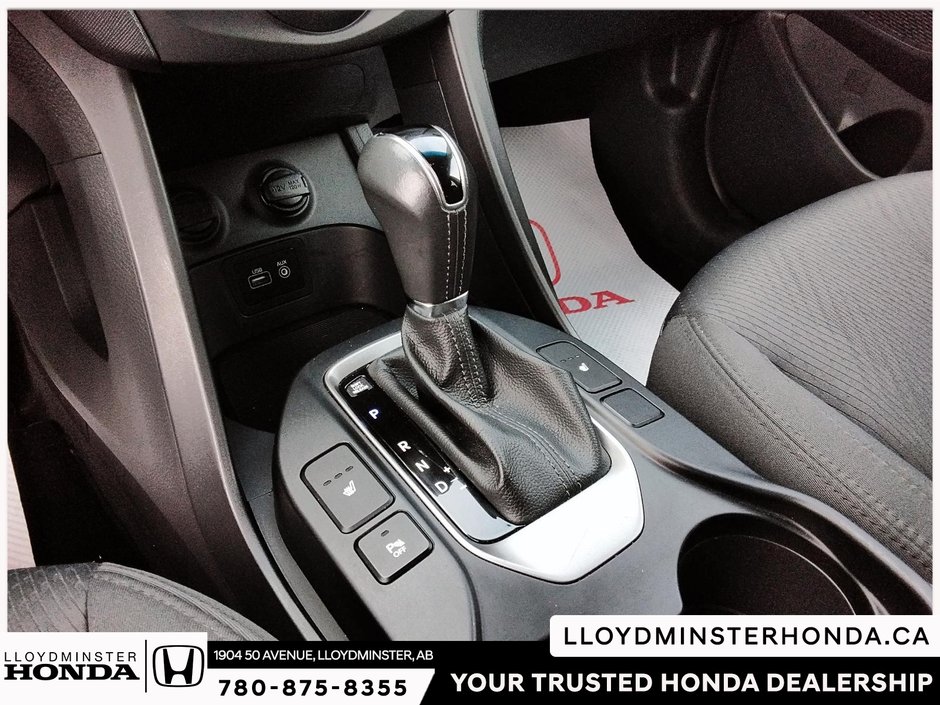 2017 Hyundai Santa Fe Sport Premium-18