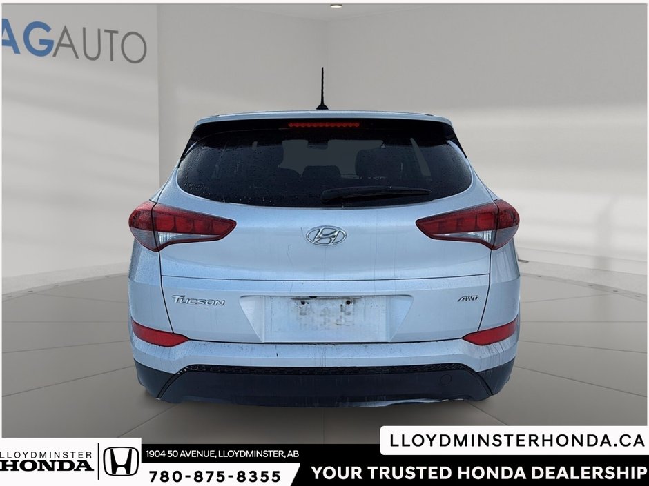 2017 Hyundai Tucson Base-2