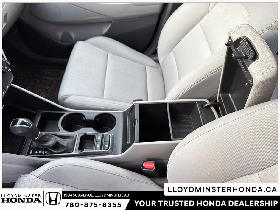 2017 Hyundai Tucson Base-11