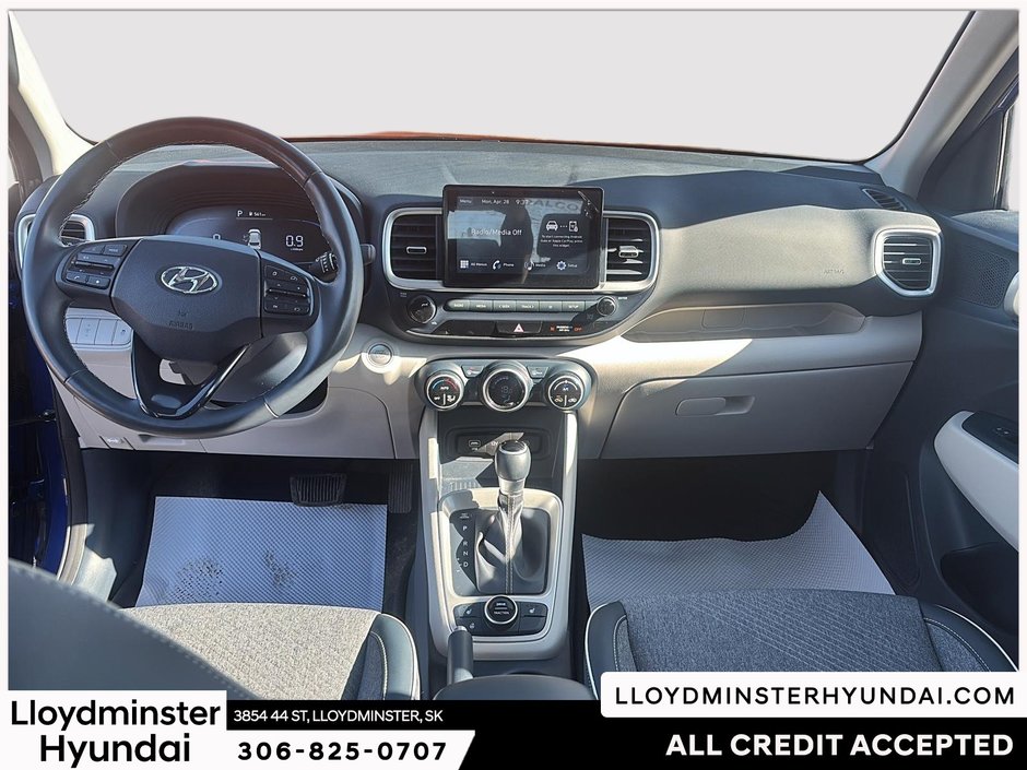 2023 Hyundai Venue Ultimate-13