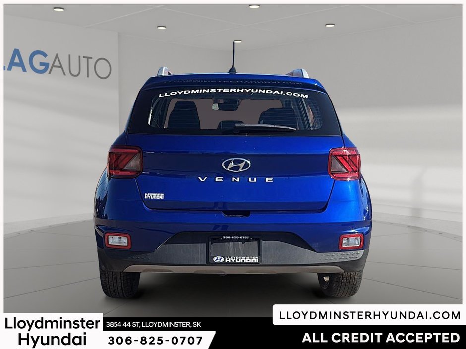 2023 Hyundai Venue Ultimate-4