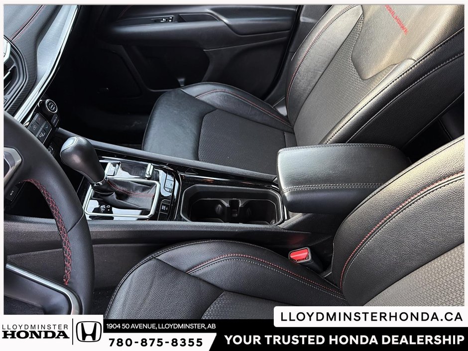 2024 Jeep Compass Trailhawk-10