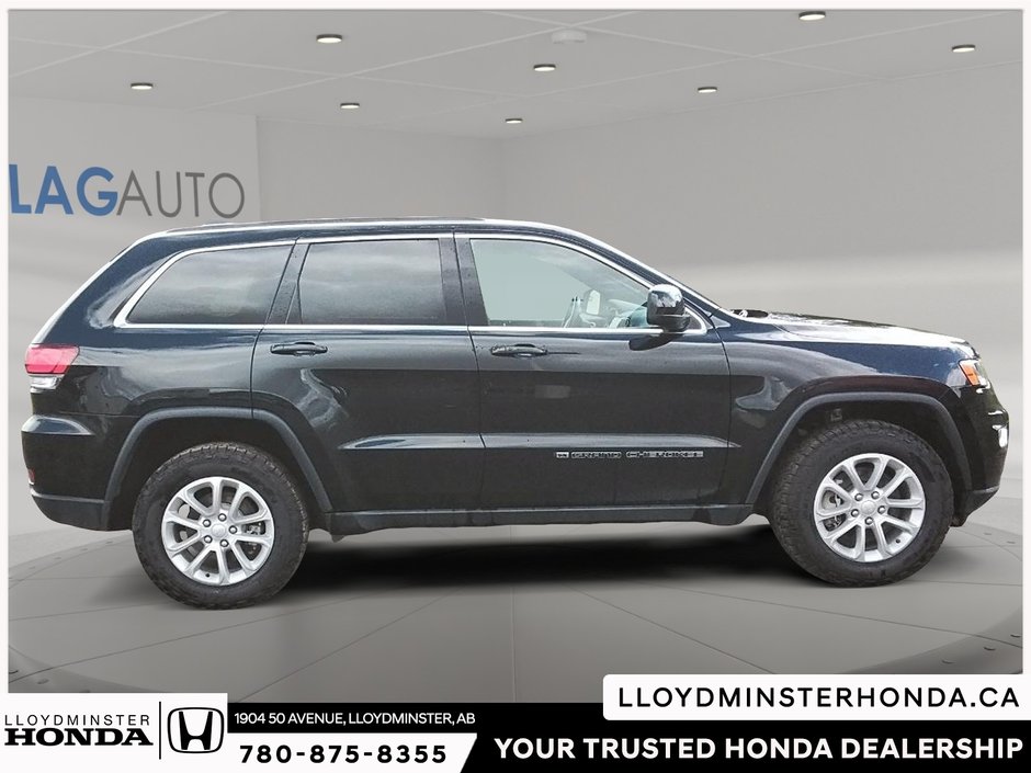 2022 Jeep GRAND CHEROKEE WK Laredo E-6