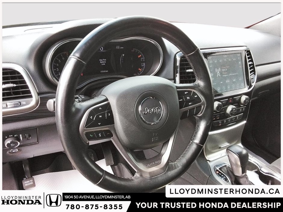 2022 Jeep GRAND CHEROKEE WK Laredo E-14