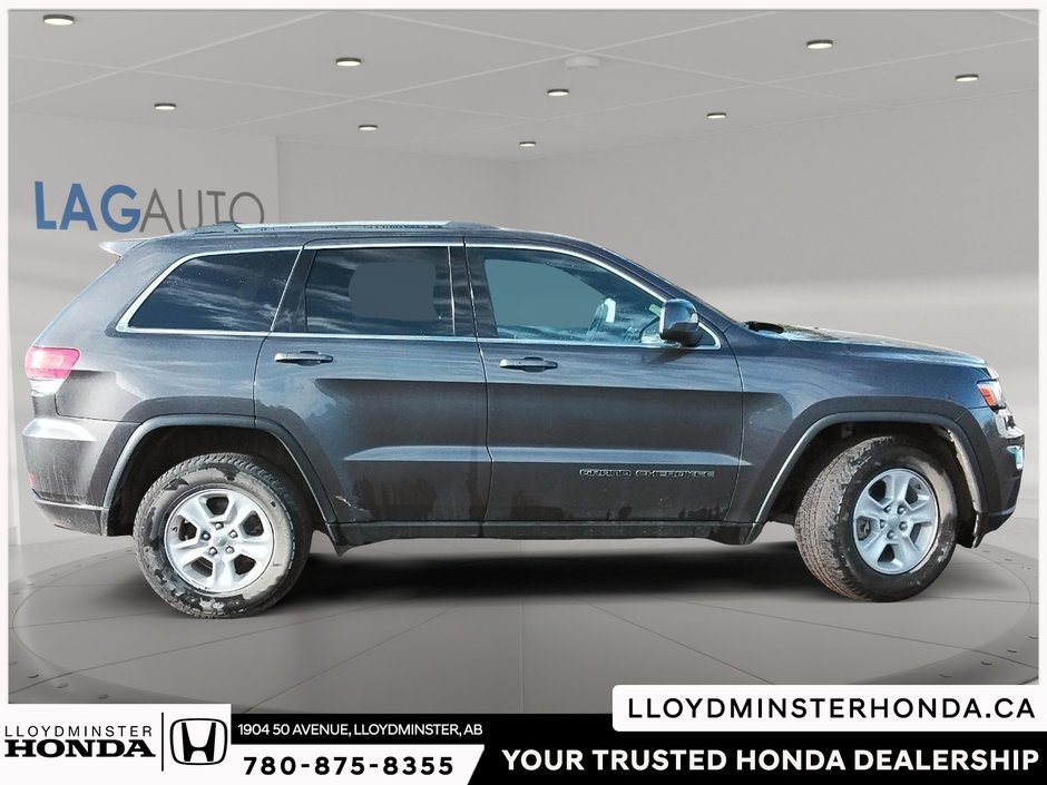 2017 Jeep Grand Cherokee Laredo-5