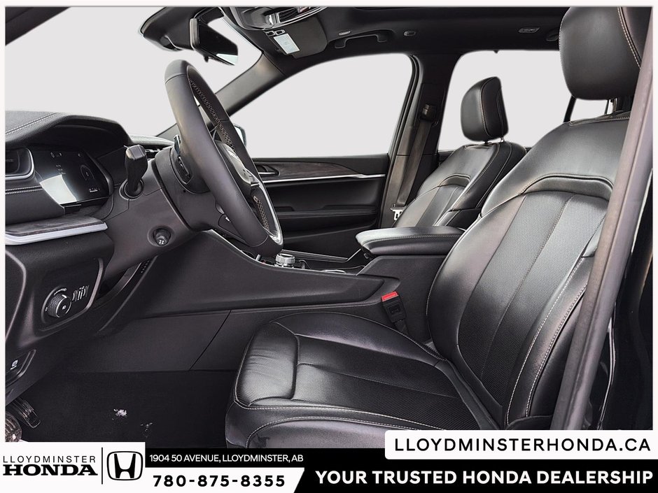 2024 Jeep Grand Cherokee Limited-8