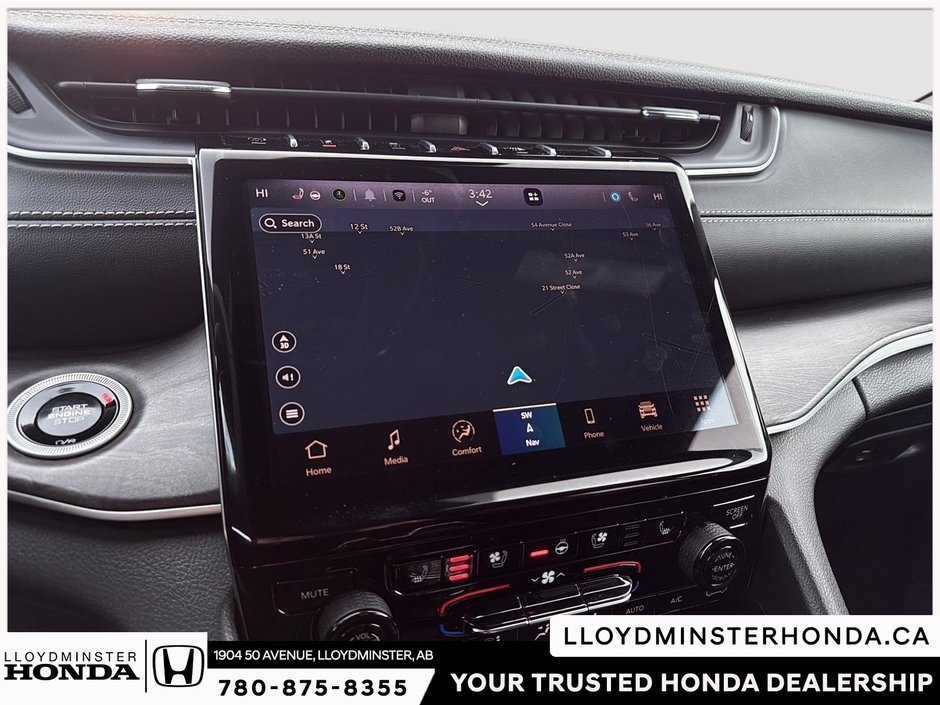 2024 Jeep Grand Cherokee Limited-23