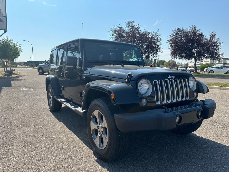 2017 Jeep Wrangler Unlimited Sahara-2