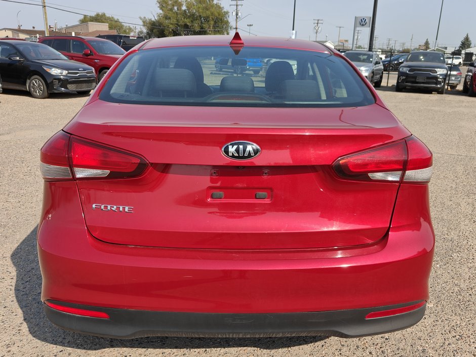 2018 Kia Forte S-5