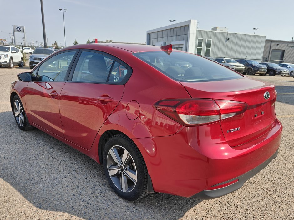 2018 Kia Forte S-6