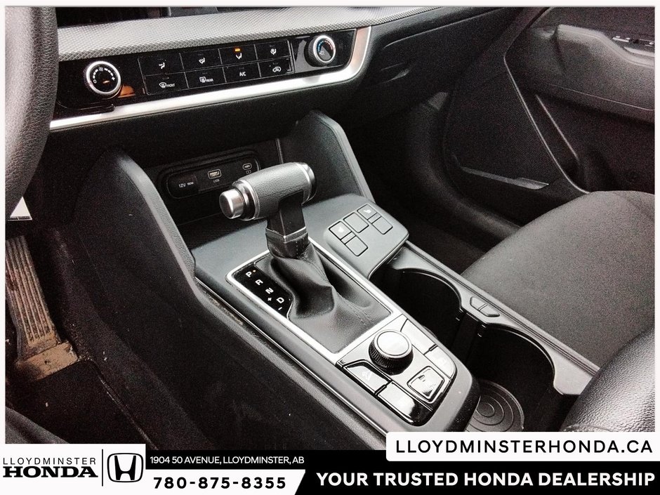 2023 Kia Sportage LX-18