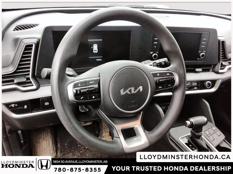 2023 Kia Sportage LX-13