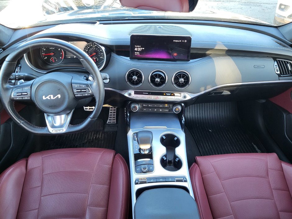 2023 Kia Stinger GT-10