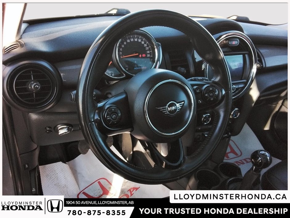 2019 MINI Cooper Base-15