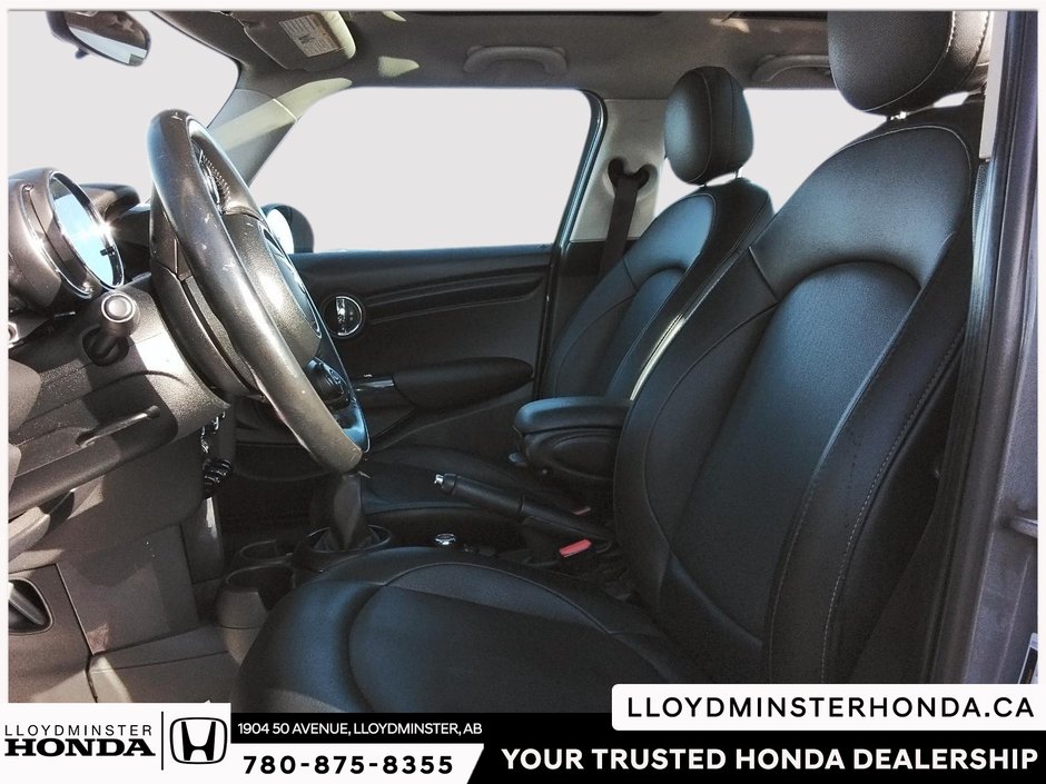 2019 MINI Cooper Base-8