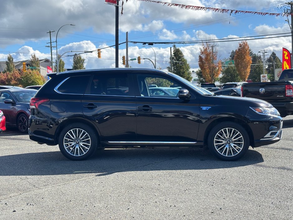 2021 Mitsubishi OUTLANDER PHEV SEL-14