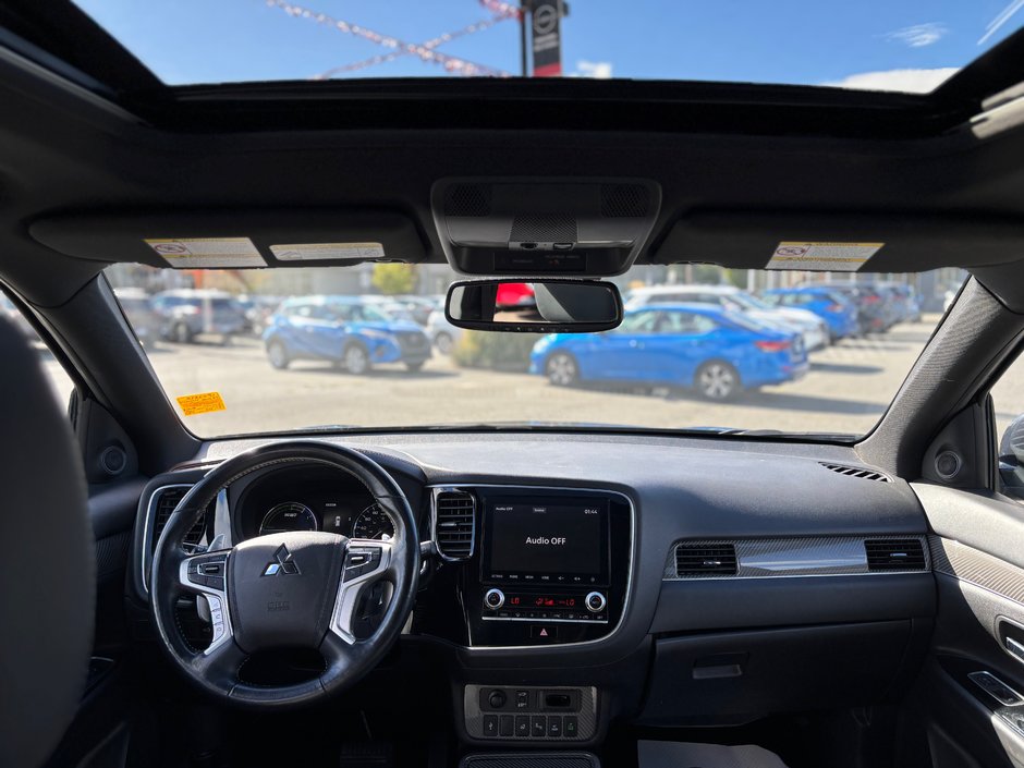 2021 Mitsubishi OUTLANDER PHEV SEL-11