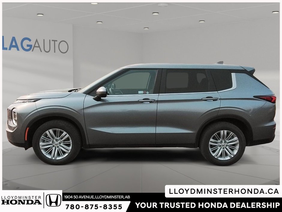 2024 Mitsubishi Outlander ES-4