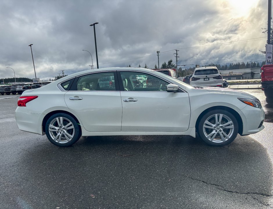 2017 Nissan Altima 3.5 SL-7