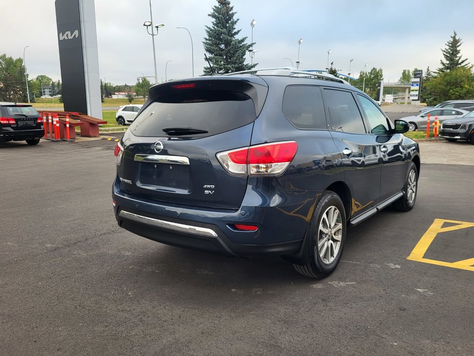 2016 Nissan Pathfinder SV-3