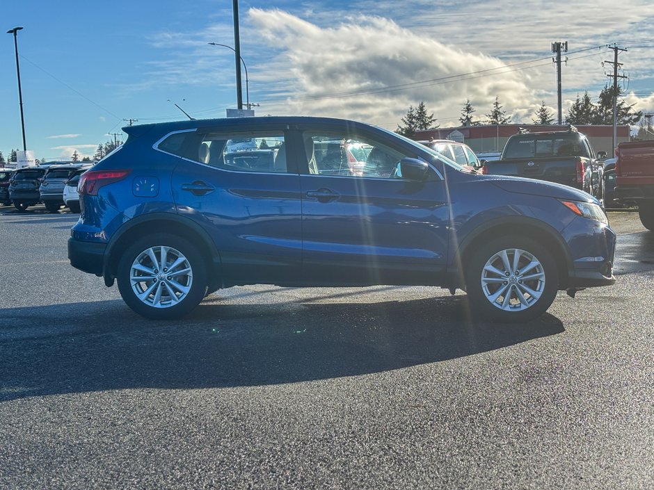 2018 Nissan Qashqai S-7