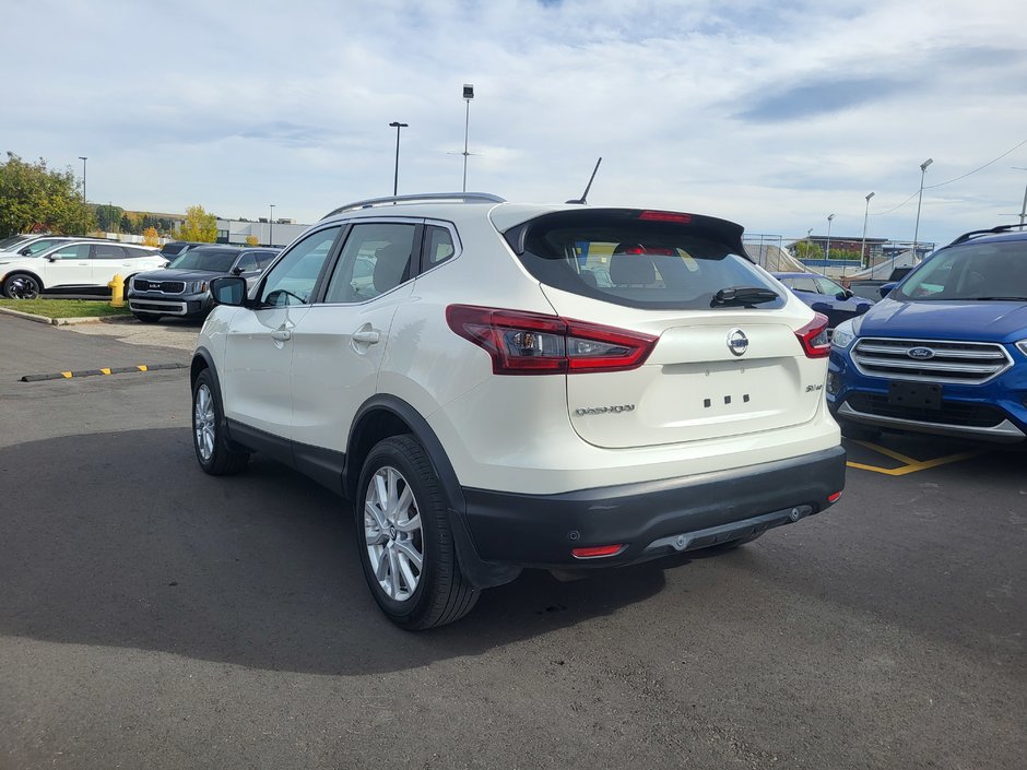 2020 Nissan Qashqai SV-1