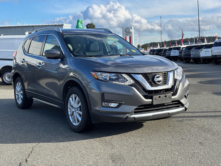 2017 Nissan Rogue SV-0