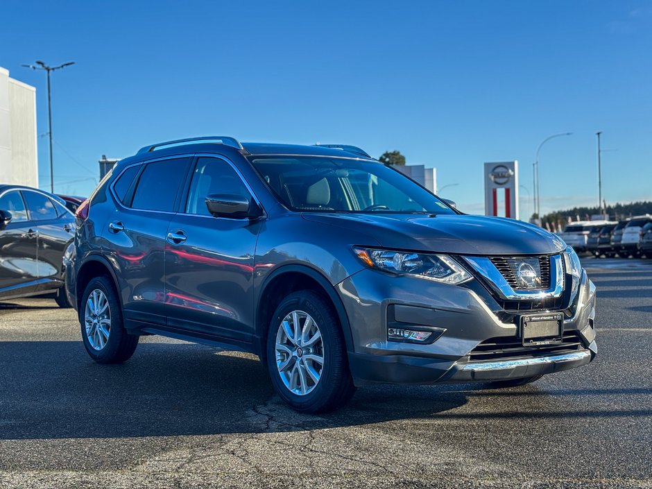 2017 Nissan Rogue SV-0